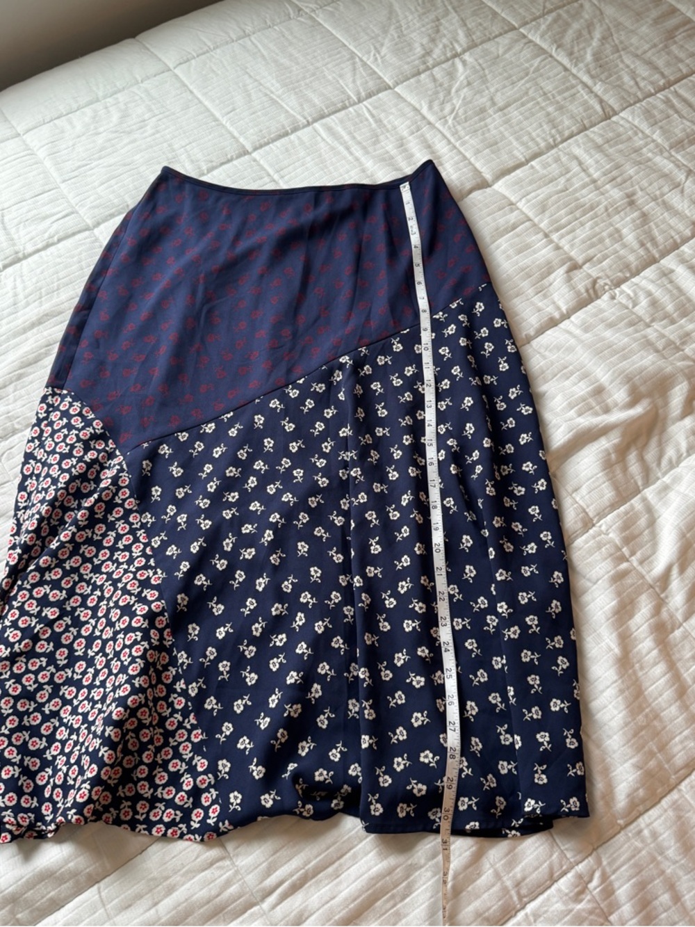 Talbots navy blue floral midi skirt, size 8 - Picture 9 of 11